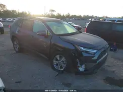 2T3P1RFV8NC257978 2022 TOYOTA RAV 4