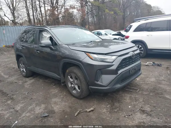2T3P1RFV8NC274764 2022 TOYOTA RAV 4 - Image 1