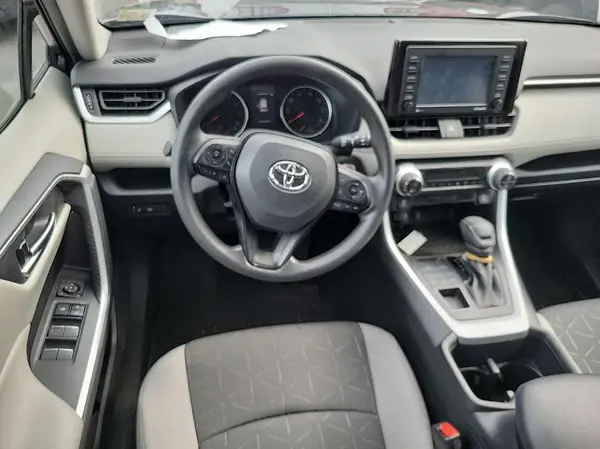 2T3P1RFV8NC283142 2022 TOYOTA RAV 4 - Image 1