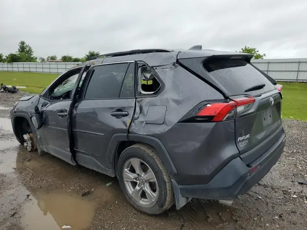 2T3P1RFV8NC305060 2022 TOYOTA RAV 4 - Image 2