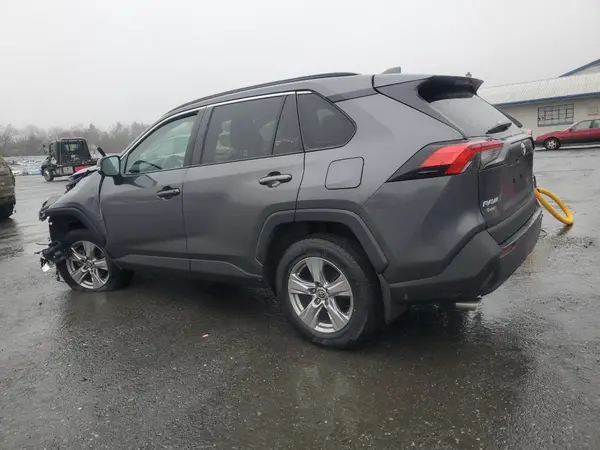 2T3P1RFV8NC320867 2022 TOYOTA RAV 4 - Image 2