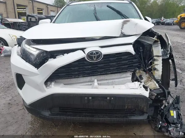 2023 TOYOTA RAV 4 auction photo 6