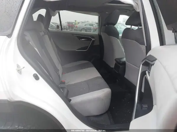 2023 TOYOTA RAV 4 auction photo 8
