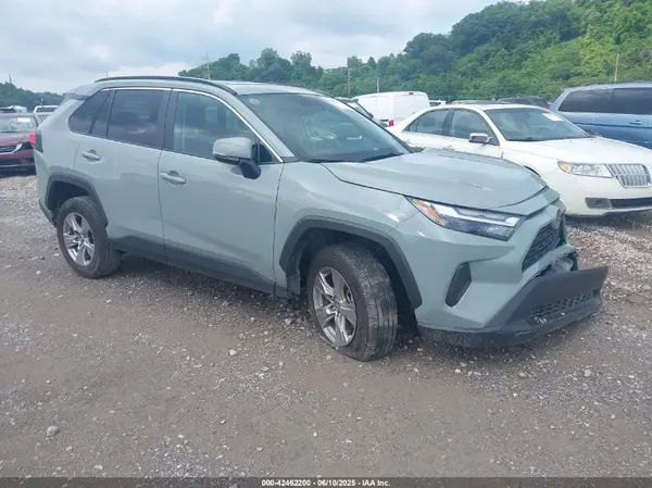 2T3P1RFV8PW353465 2023 TOYOTA RAV 4 - Image 1