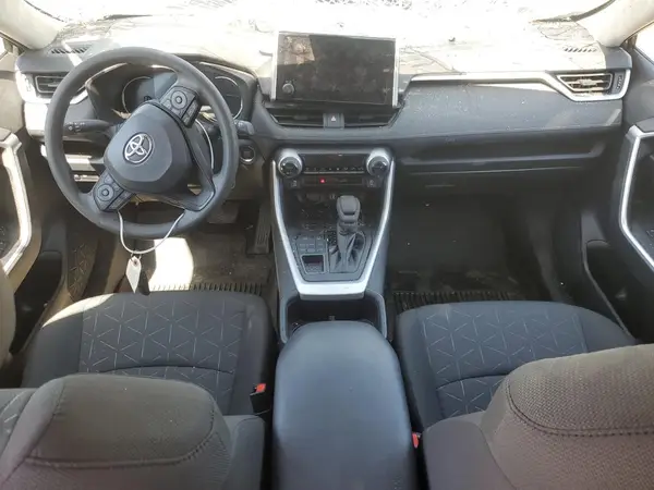 2T3P1RFV8PW396025 2023 TOYOTA RAV 4 - Image 7