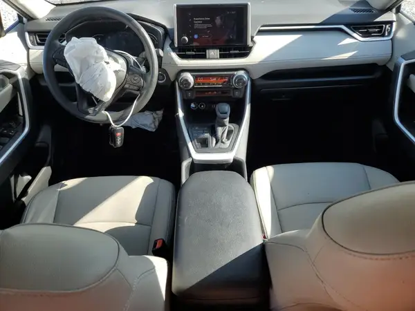 2T3P1RFV8PW398616 2023 TOYOTA RAV 4 - Image 8