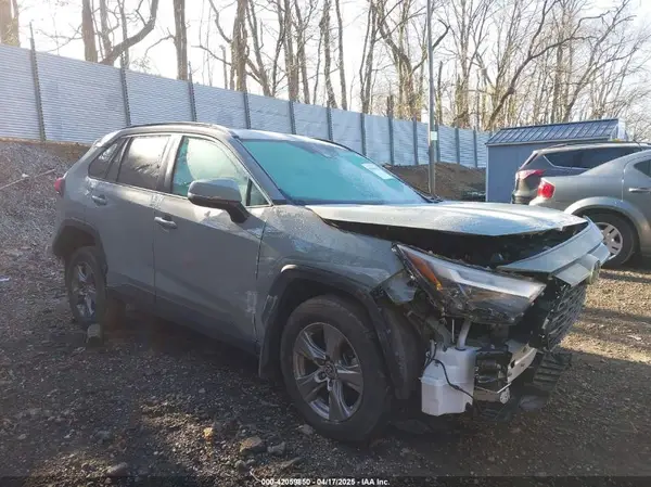 2T3P1RFV8PW402471 2023 TOYOTA RAV 4 - Image 1