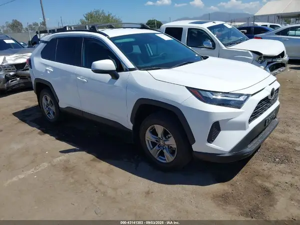 2T3P1RFV8RC401602 2024 TOYOTA RAV 4 - Image 1