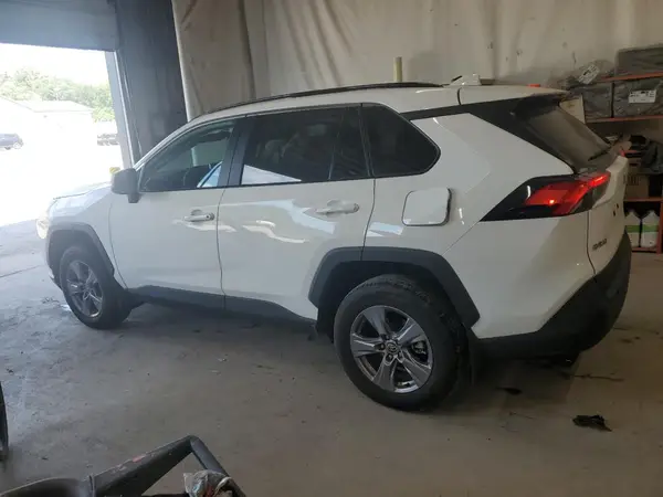 2T3P1RFV8RC422322 2024 TOYOTA RAV 4 - Image 2