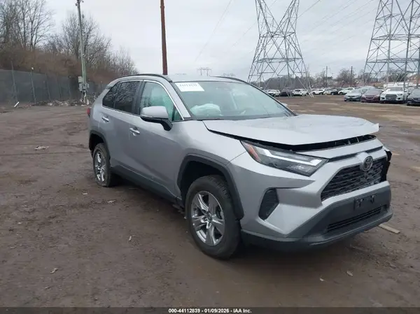 2T3P1RFV8RC447186 2024 TOYOTA RAV 4 - Image 1