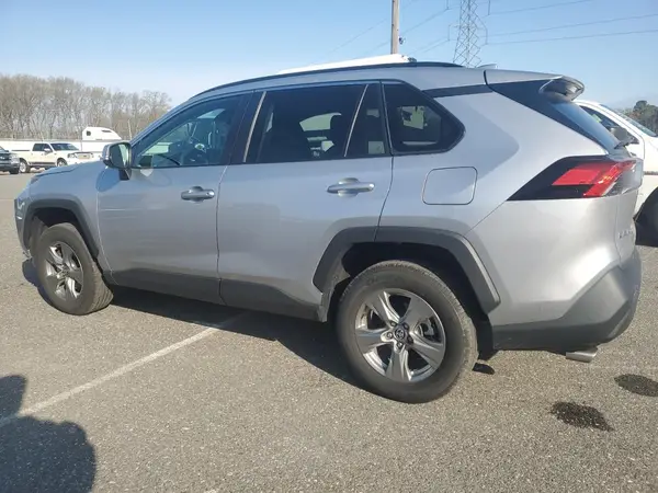 2T3P1RFV8RC455305 2024 TOYOTA RAV 4 - Image 2