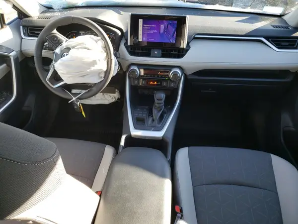 2T3P1RFV8SC495714 2025 TOYOTA RAV 4 - Image 8