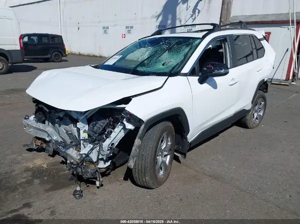 2T3P1RFV8SC515976 2025 TOYOTA RAV 4 - Image 2