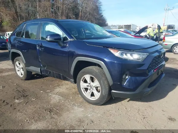 2T3P1RFV9KC027426 2019 TOYOTA RAV 4 - Image 1