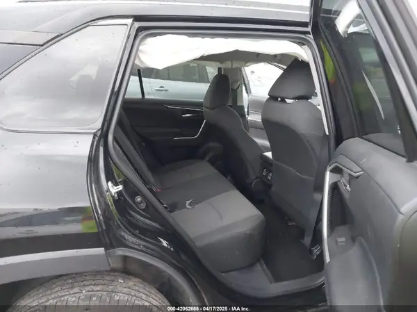 2T3P1RFV9LW117501 2020 TOYOTA RAV 4 - Image 8