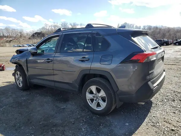 2T3P1RFV9LW136193 2020 TOYOTA RAV 4 - Image 2