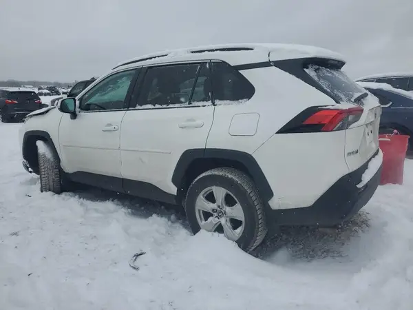 2T3P1RFV9MC206262 2021 TOYOTA RAV 4 - Image 2