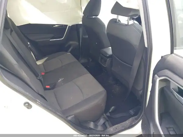 2T3P1RFV9MC214605 2021 TOYOTA RAV 4 - Image 8
