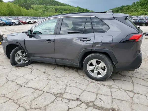 2T3P1RFV9MC247748 2021 TOYOTA RAV 4 - Image 2