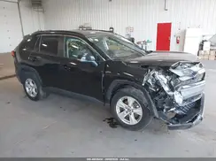 2T3P1RFV9MW142772 2021 TOYOTA RAV 4