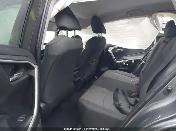 2T3P1RFV9MW152976 2021 TOYOTA RAV 4 - Image 8
