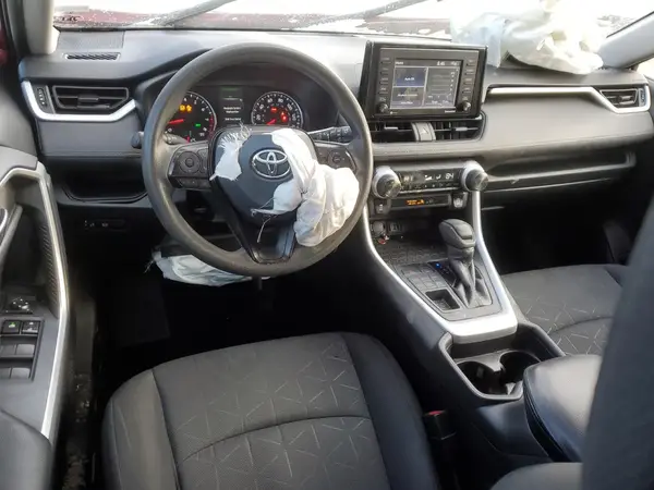 2T3P1RFV9MW177408 2021 TOYOTA RAV 4 - Image 8