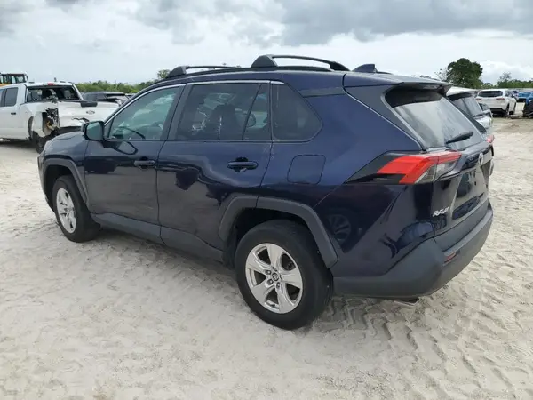 2T3P1RFV9MW178042 2021 TOYOTA RAV 4 - Image 2