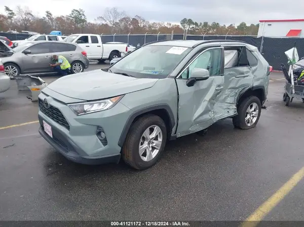 2T3P1RFV9MW203411 2021 TOYOTA RAV 4 - Image 2