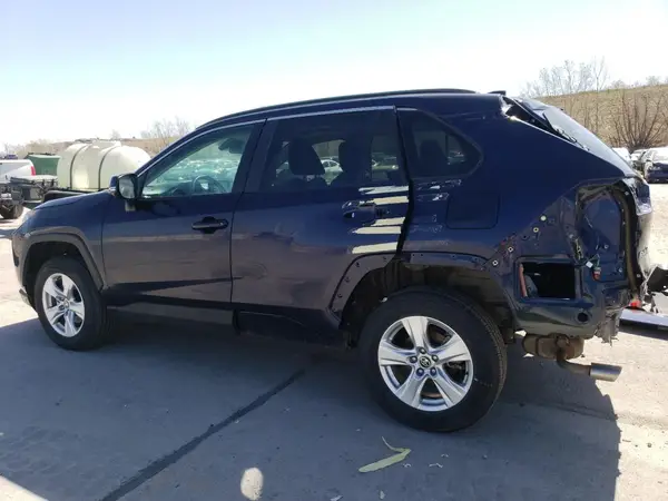 2T3P1RFV9MW220919 2021 TOYOTA RAV 4 - Image 2