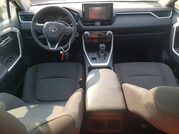 2T3P1RFV9MW242130 2021 TOYOTA RAV 4 - Image 8