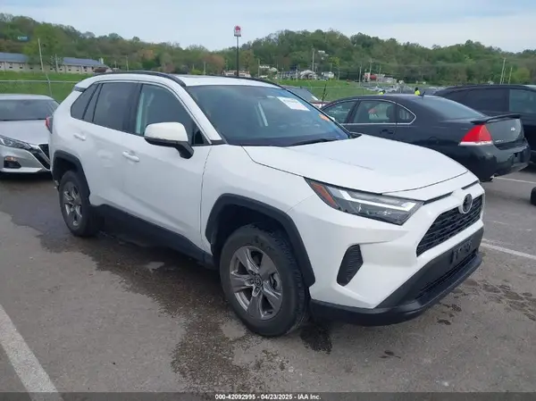 2T3P1RFV9NC320375 2022 TOYOTA RAV 4 - Image 1