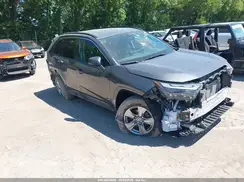 2T3P1RFV9NW277641 2022 TOYOTA RAV 4