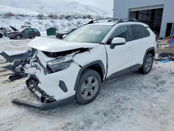 2T3P1RFV9PW400826 2023 TOYOTA RAV 4 - Image 1