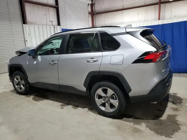 2T3P1RFV9RC429540 2024 TOYOTA RAV 4 - Image 2