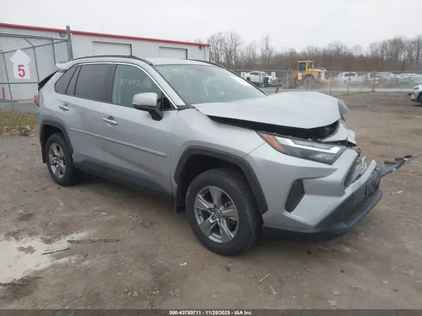2T3P1RFV9RW457286 2024 TOYOTA RAV 4 - Image 1