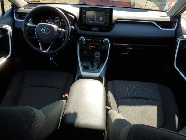 2T3P1RFVXKC054196 2019 TOYOTA RAV 4 - Image 8
