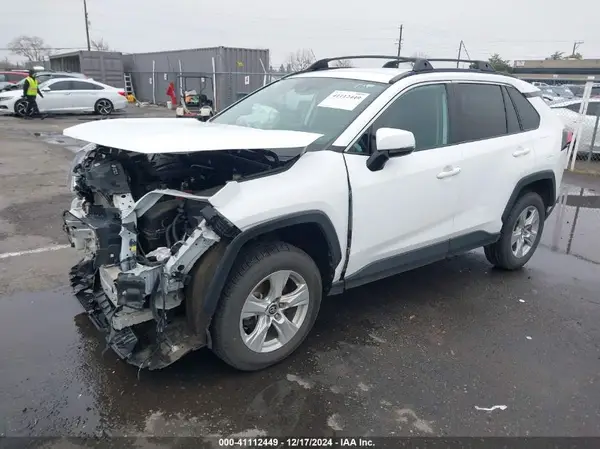 2T3P1RFVXMC169688 2021 TOYOTA RAV 4 - Image 2