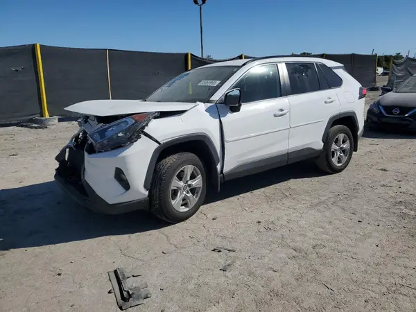 2T3P1RFVXMC203046 2021 TOYOTA RAV 4 - Image 1