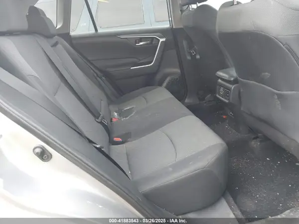 2T3P1RFVXMC218145 2021 TOYOTA RAV 4 - Image 8
