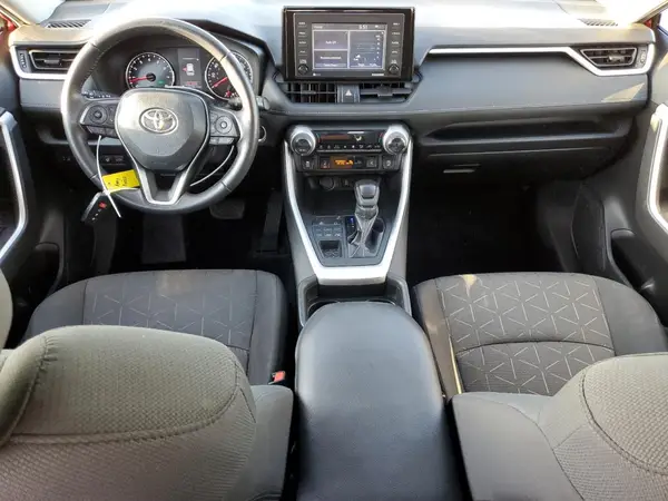 2T3P1RFVXMW165672 2021 TOYOTA RAV 4 - Image 8
