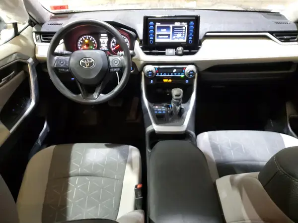 2T3P1RFVXMW173710 2021 TOYOTA RAV 4 - Image 8