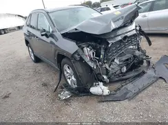 2T3P1RFVXMW181886 2021 TOYOTA RAV 4