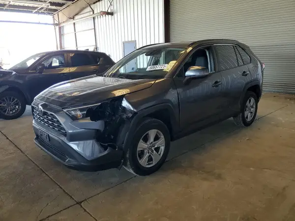 2T3P1RFVXMW201702 2021 TOYOTA RAV 4 - Image 1