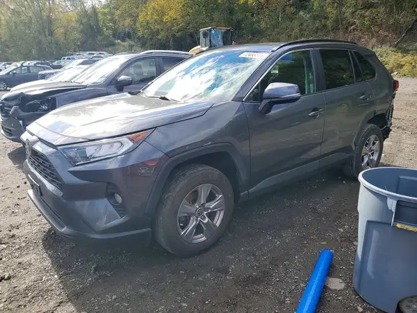 2T3P1RFVXMW218256 2021 TOYOTA RAV 4 - Image 1