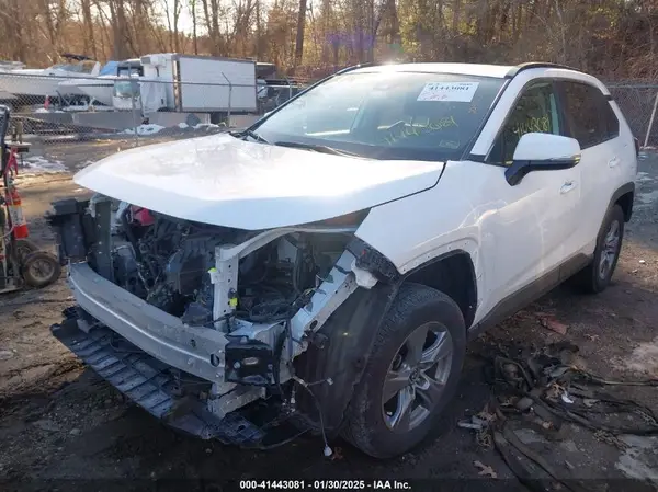 2T3P1RFVXNC259523 2022 TOYOTA RAV 4 - Image 2