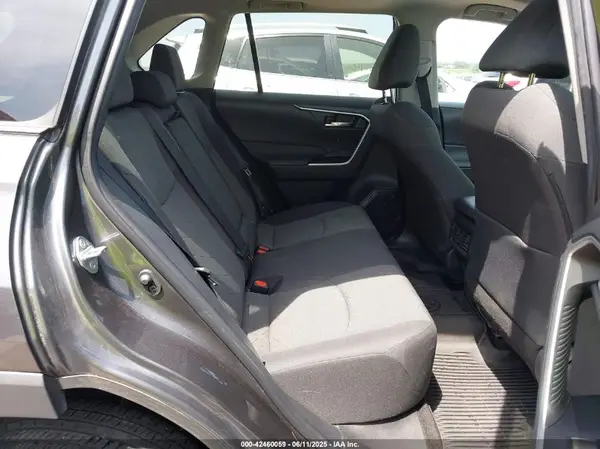 2T3P1RFVXNC303200 2022 TOYOTA RAV 4 - Image 8