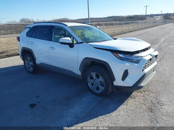 2T3P1RFVXNW250254 2022 TOYOTA RAV 4 - Image 1