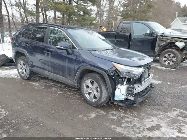 2T3P1RFVXNW275364 2022 TOYOTA RAV 4 - Image 1