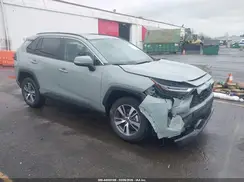 2T3P1RFVXNW297011 2022 TOYOTA RAV 4