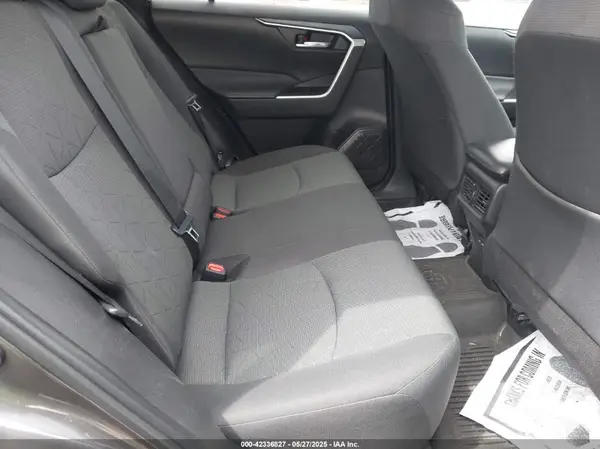 2T3P1RFVXRC398427 2024 TOYOTA RAV 4 - Image 8